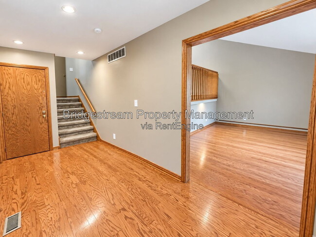 Building Photo - 7205 Forest Brook Blvd