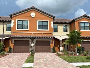 Building Photo - 20430 Lagente Cir