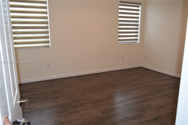 Building Photo - 3384 W 100th Terrace