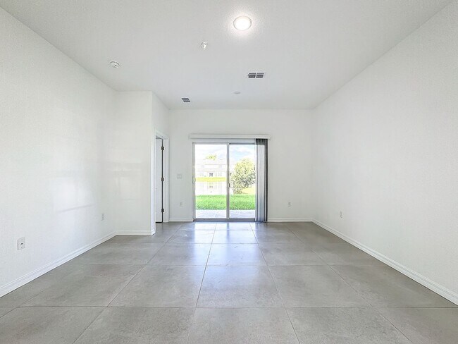 Building Photo - Townhouse For Lease in Saint Cloud