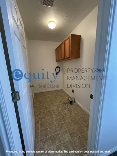 Building Photo - 272 East Fort Union Blvd