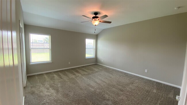 Building Photo - 29506 Breakwater Dr