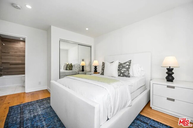 Building Photo - 2751 Midvale Ave