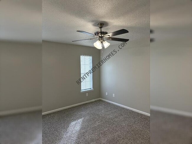 Building Photo - 602 Timber Hill Dr