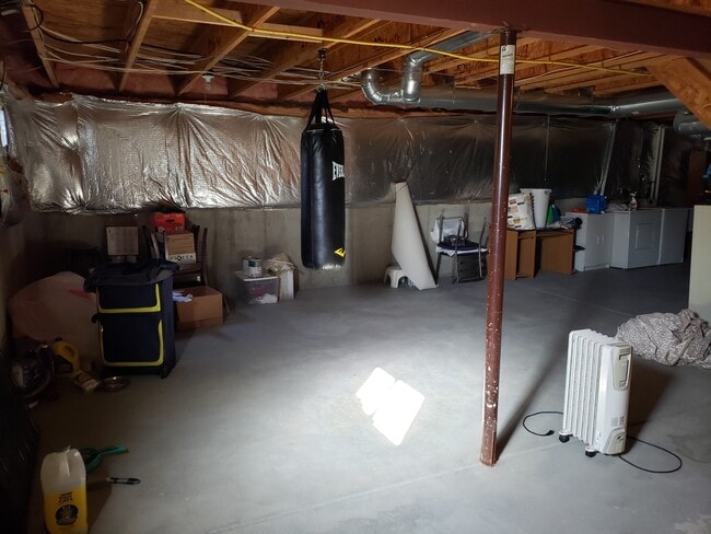 Building Photo - 714 Linden Creek