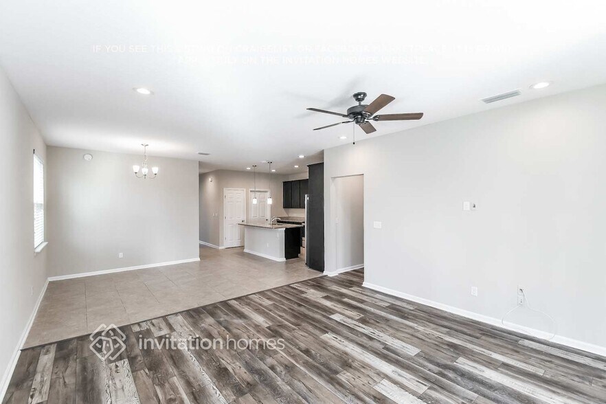 Building Photo - 1102 Wetland Ridge Cir