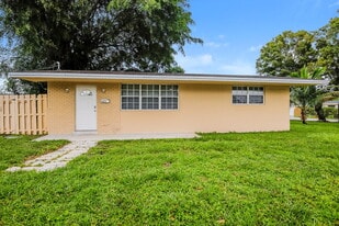 Building Photo - 7311 Miramar Pkwy