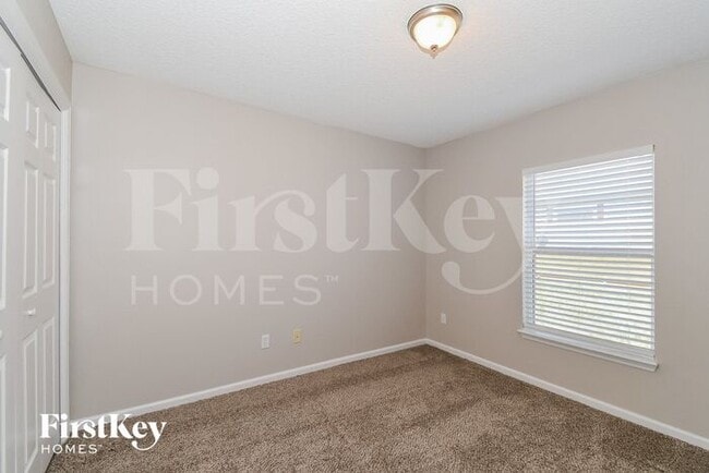 Building Photo - 14652 Zachary Dr