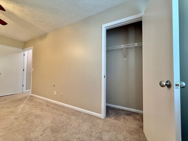 Building Photo - 279 Rice Gate Dr