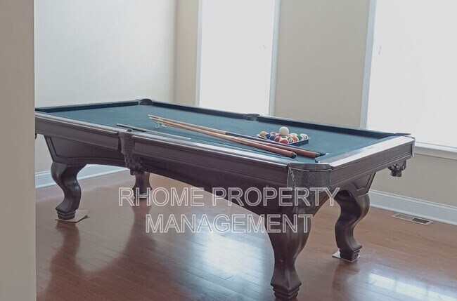 Building Photo - 1145 Parktown Dr SW