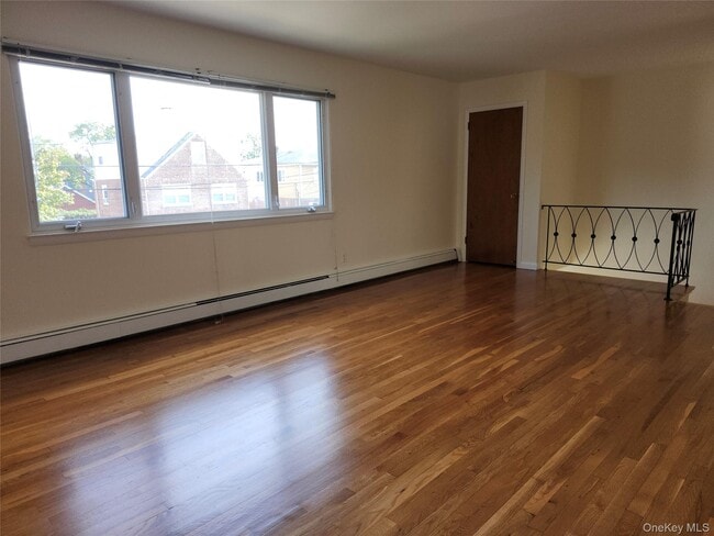 Building Photo - 33 Graywood Rd