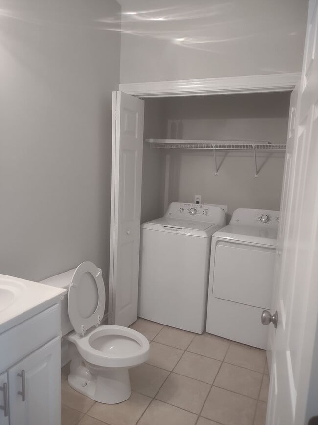 Building Photo - Outstanding Three Bedroom Home located Pennington Square! Minutes Away from Ft. Jackson