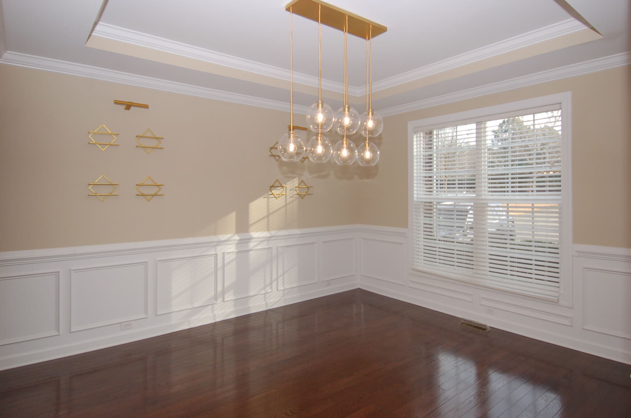 Dining - 4832 Millens Bay Ct