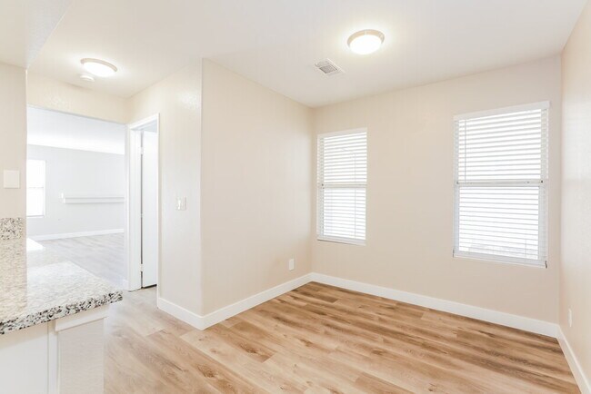 Building Photo - 1508 Bellglen Dr