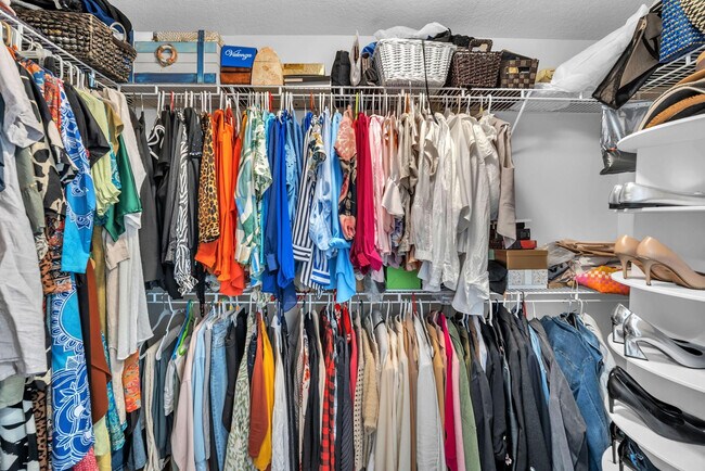 Building Photo - 16389 SW 31st St