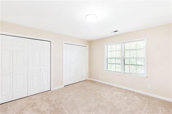 Building Photo - 919 Bridgegate Dr NE