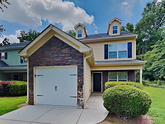 Primary Photo - 1032 Wedgewood Ct NE