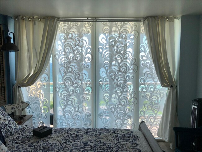 Building Photo - 333 NE 21st Ave