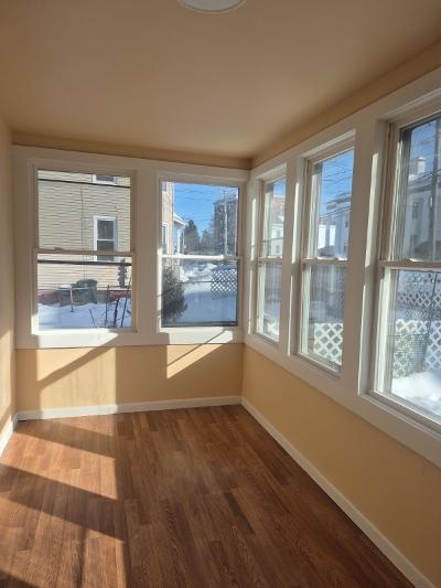 Building Photo - 191 E Main St