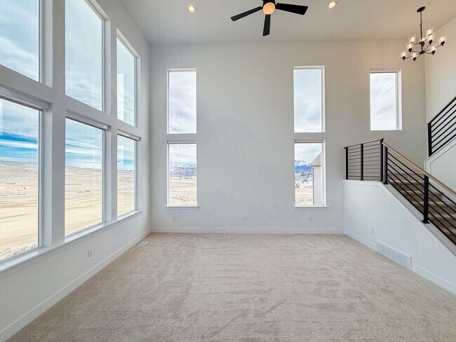 Building Photo - Spacious Family Home with Modern Upgrades