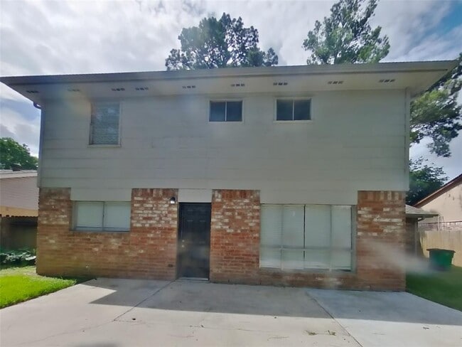 Building Photo - 4311 Chestergate Dr