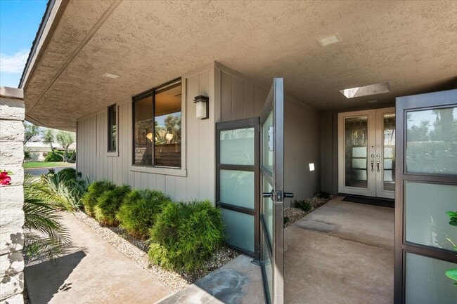 Building Photo - 59 Cornell Dr