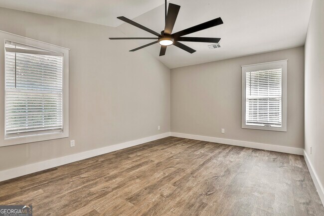 Building Photo - 20 Beaver Ct