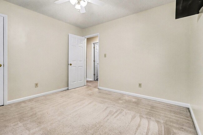 Building Photo - 3BR/2BA on Basement in Jonesboro