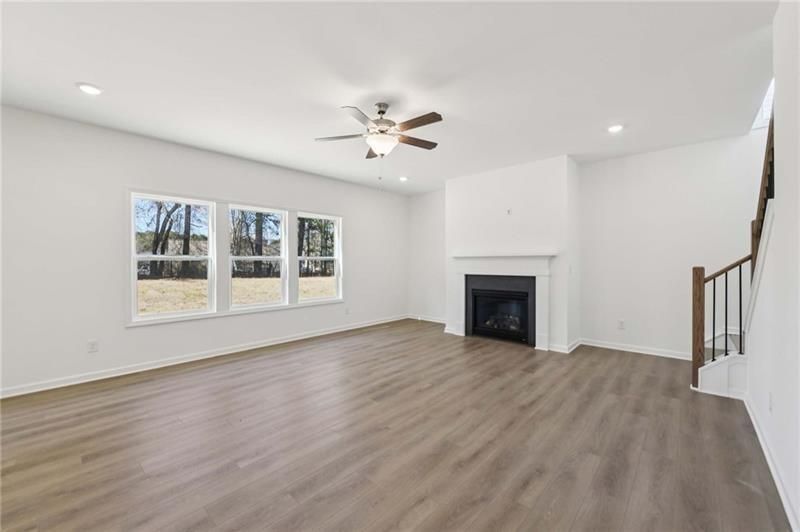 Building Photo - 64 Silverleaf Trl