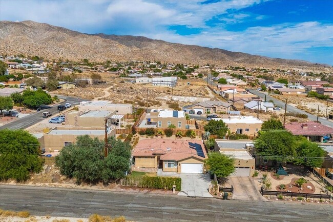 Building Photo - 10748 Ocotillo Rd