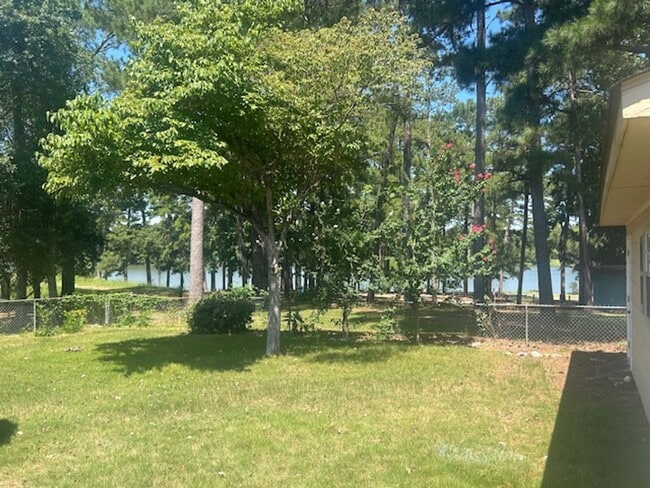 Building Photo - Northgate Dr Home
