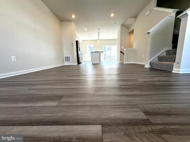 Building Photo - 12 BROOKFIELD Mews