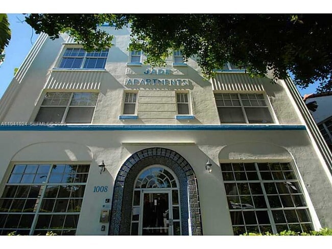 Building Photo - 1008 Jefferson Ave