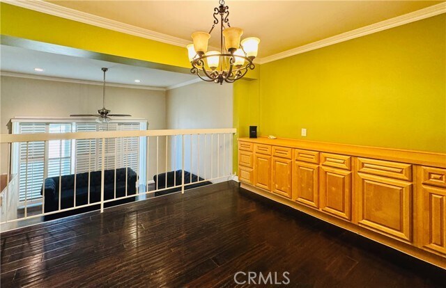 Building Photo - 848 W Huntington Dr