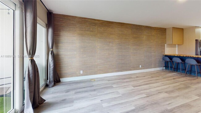 Building Photo - 13105 Ixora Ct