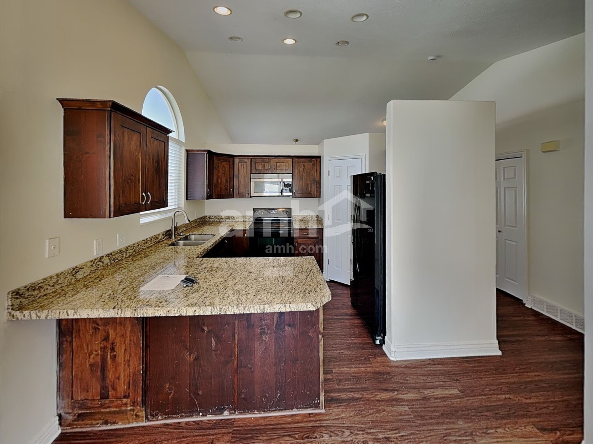 Building Photo - 6428 S Gold Valley Ct