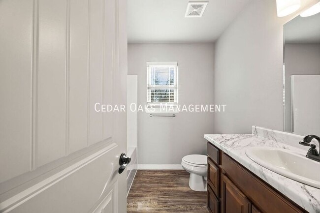 Building Photo - 26 Hillswick Ln