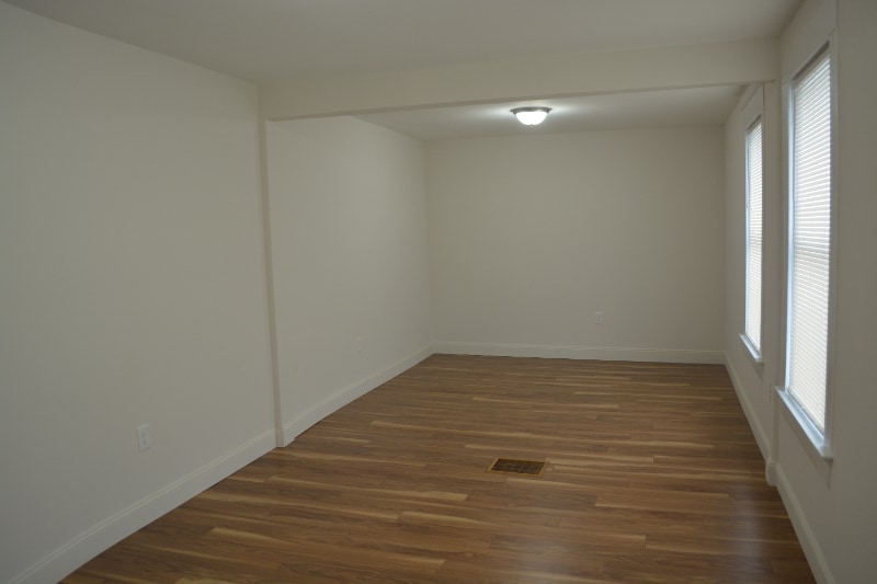 Building Photo - 225 Thieme Pl