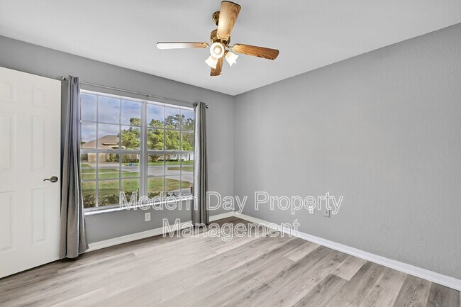 Building Photo - 12052 Jade Ave