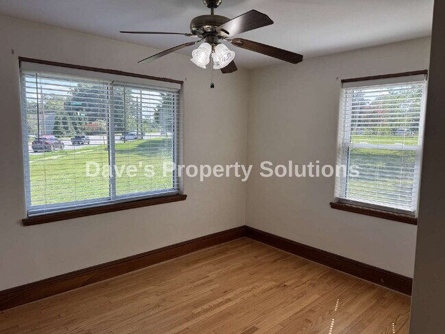 Building Photo - Spacious Living on ~1 Acre! | 3-Car Garage + Extra Covered Parking | Landscaping Included!