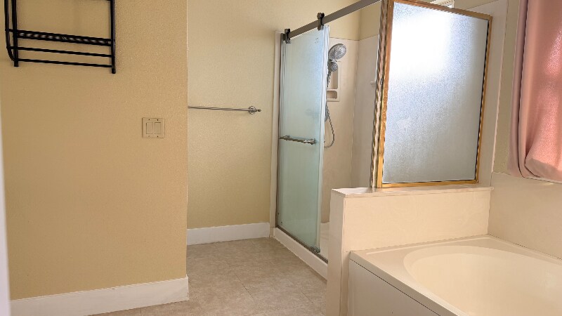 Building Photo - 1169 Zumstein Ct