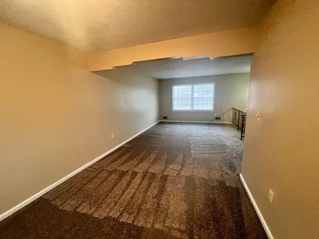 Building Photo - 5508 Fruitwood Dr
