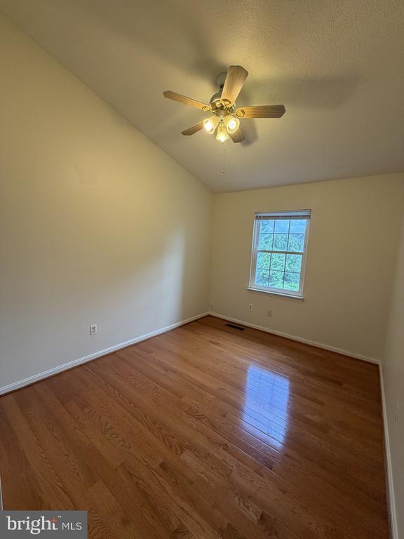 Building Photo - 1081 Smartts Ln NE