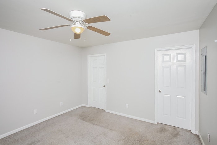 Building Photo - 9 Tindell Ct