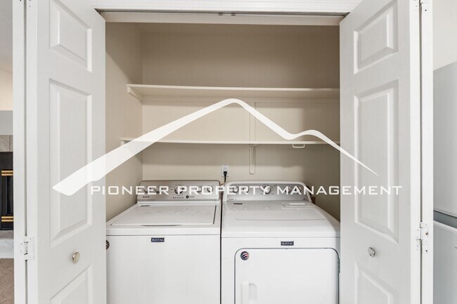 Building Photo - 6162 Colony Cir