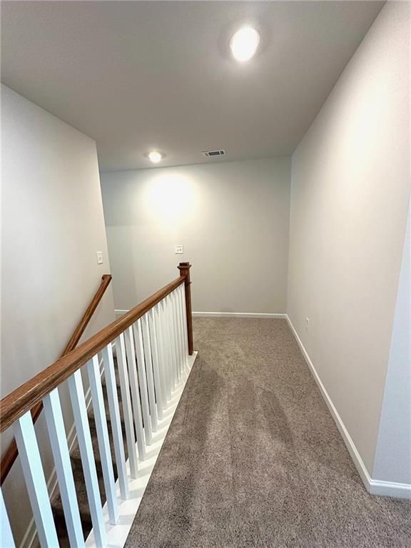 Building Photo - 520 Hayes Ln