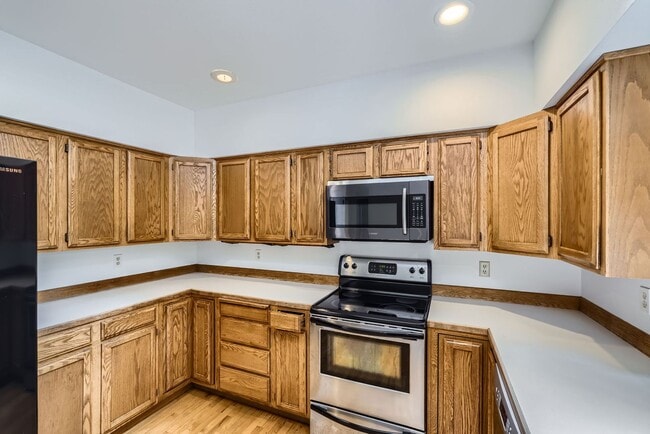 Building Photo - Available NOW! Waterfront >> Newly Remodel...