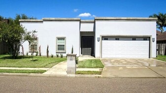 Building Photo - 4704 Date Palm Ave