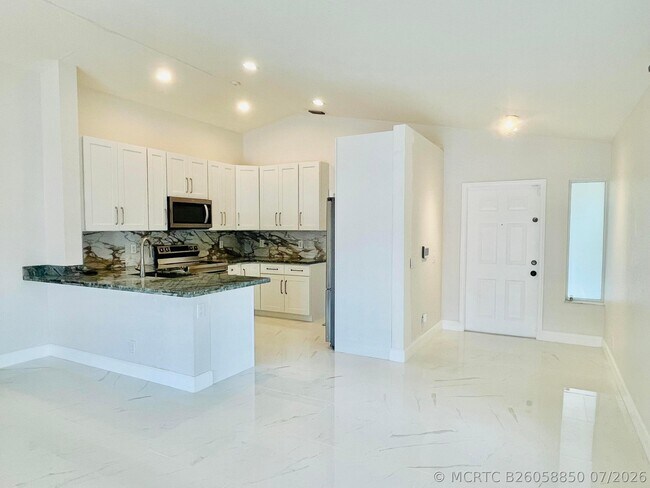 Building Photo - 4354 Mahogany Ridge Dr