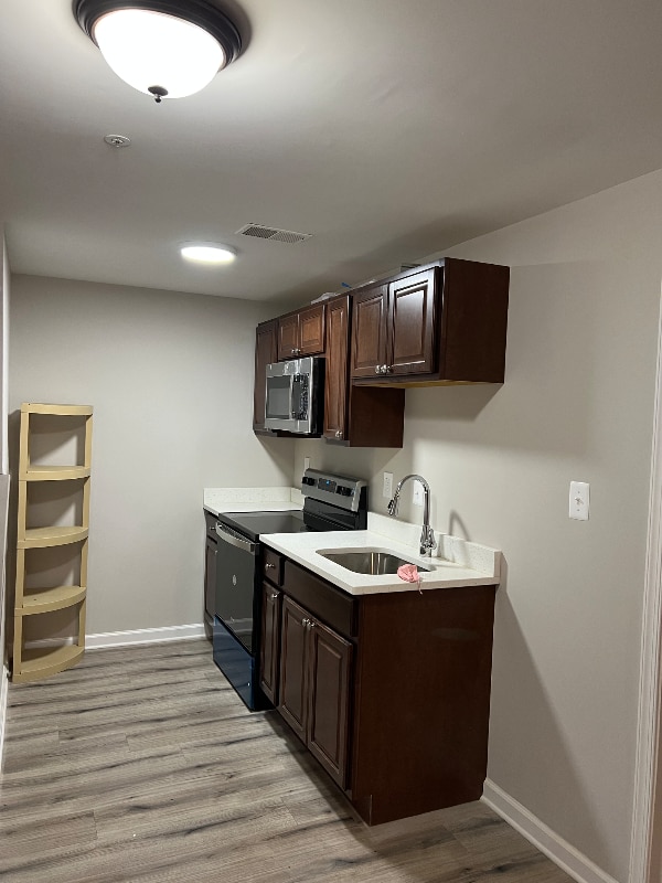 Building Photo - 6319 Glenn Dale Rd